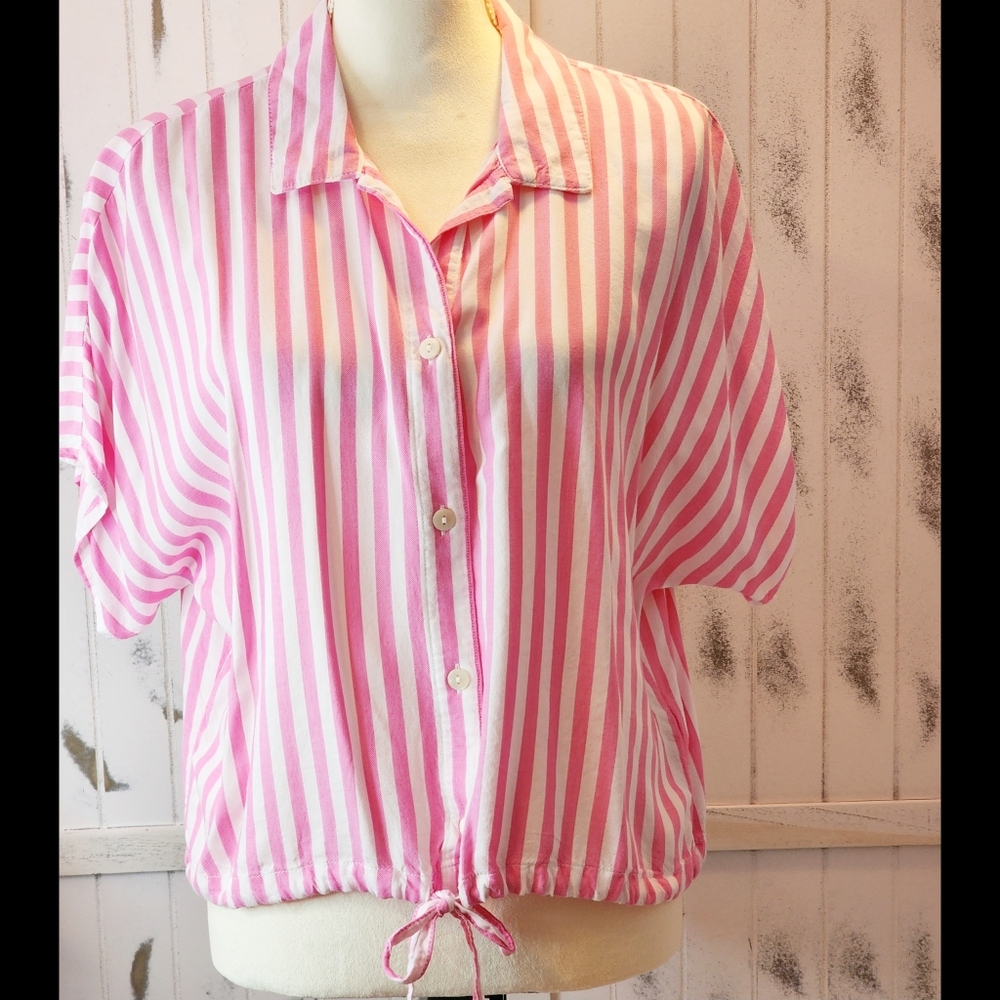 Beachlunchlounge Pink and White Striped Women's Top
